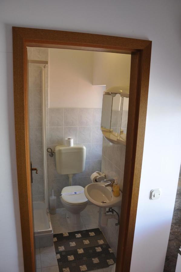 Rooms Svalina (Adults Only) Grožnjan Zewnętrze zdjęcie