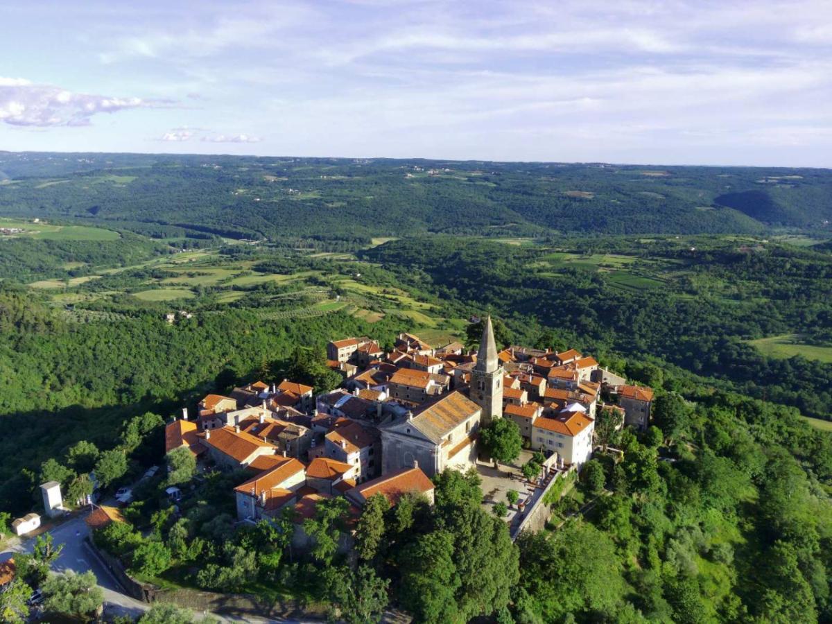Rooms Svalina (Adults Only) Grožnjan Zewnętrze zdjęcie